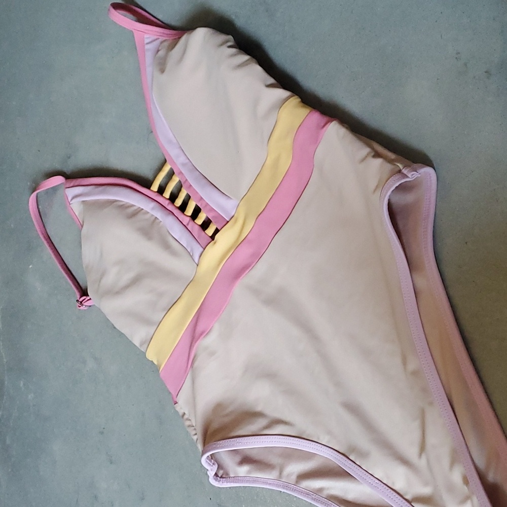 Cupshe one piece swimsuit